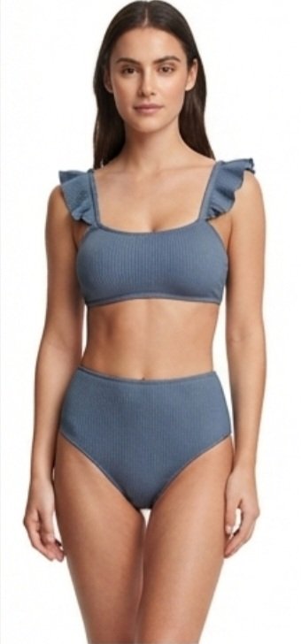 Bikini chic